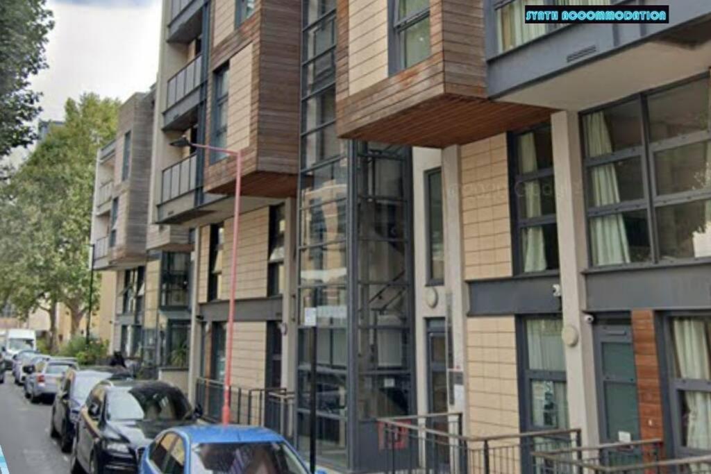 80S Retro 1Bed Studio Serviced Apartment Canary Wharf Perfect For Solo & Couple Travellers London Exterior foto